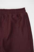 Load image into Gallery viewer, DF ESSENTIAL SWEATSHORTS (MAROON)
